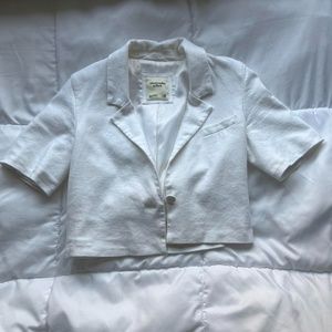 ABERCROMBIE & FITCH | cropped blazer